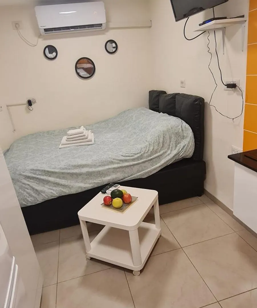 Apartament A Guest Domik Near The Sea. Hajfa